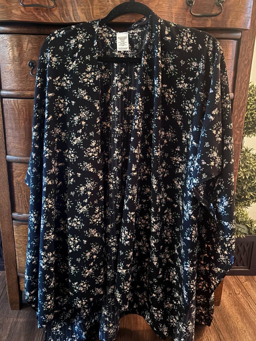 Women's Black Floral Open Front Kimono
